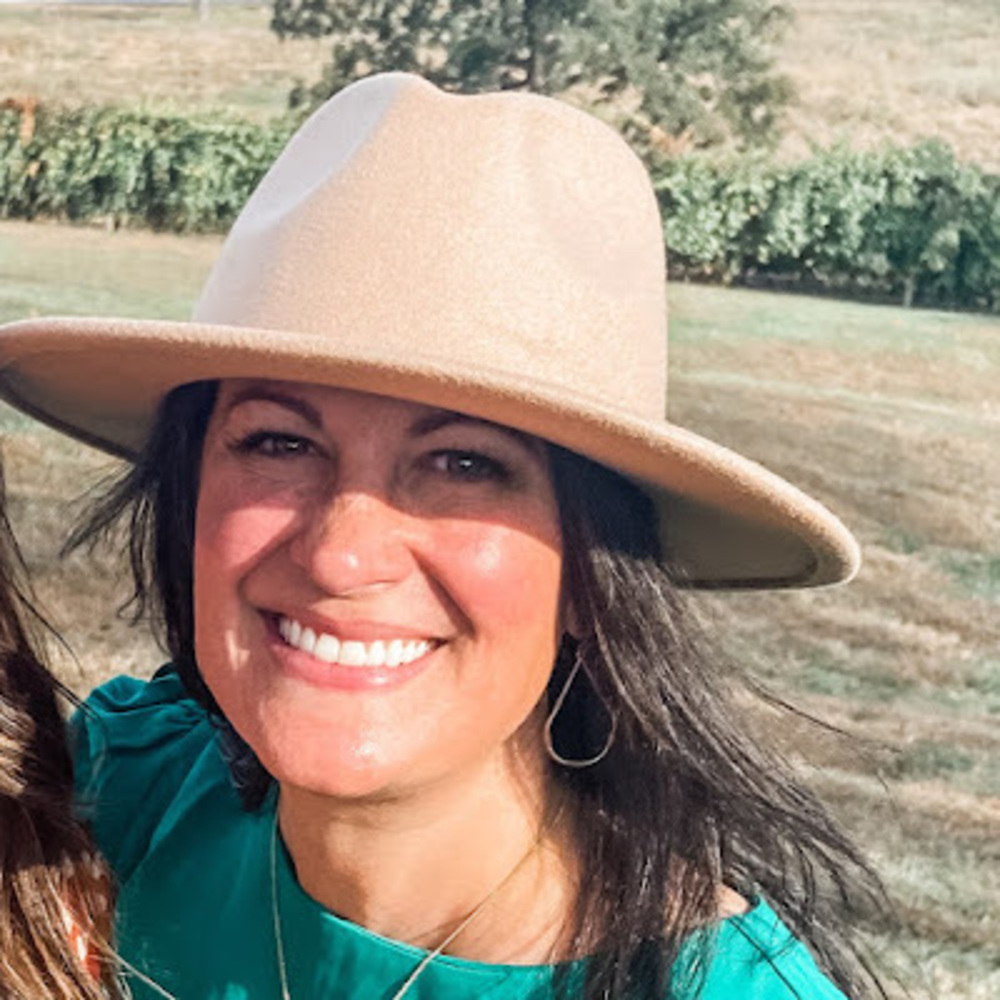 Meet your Posher, Kim
